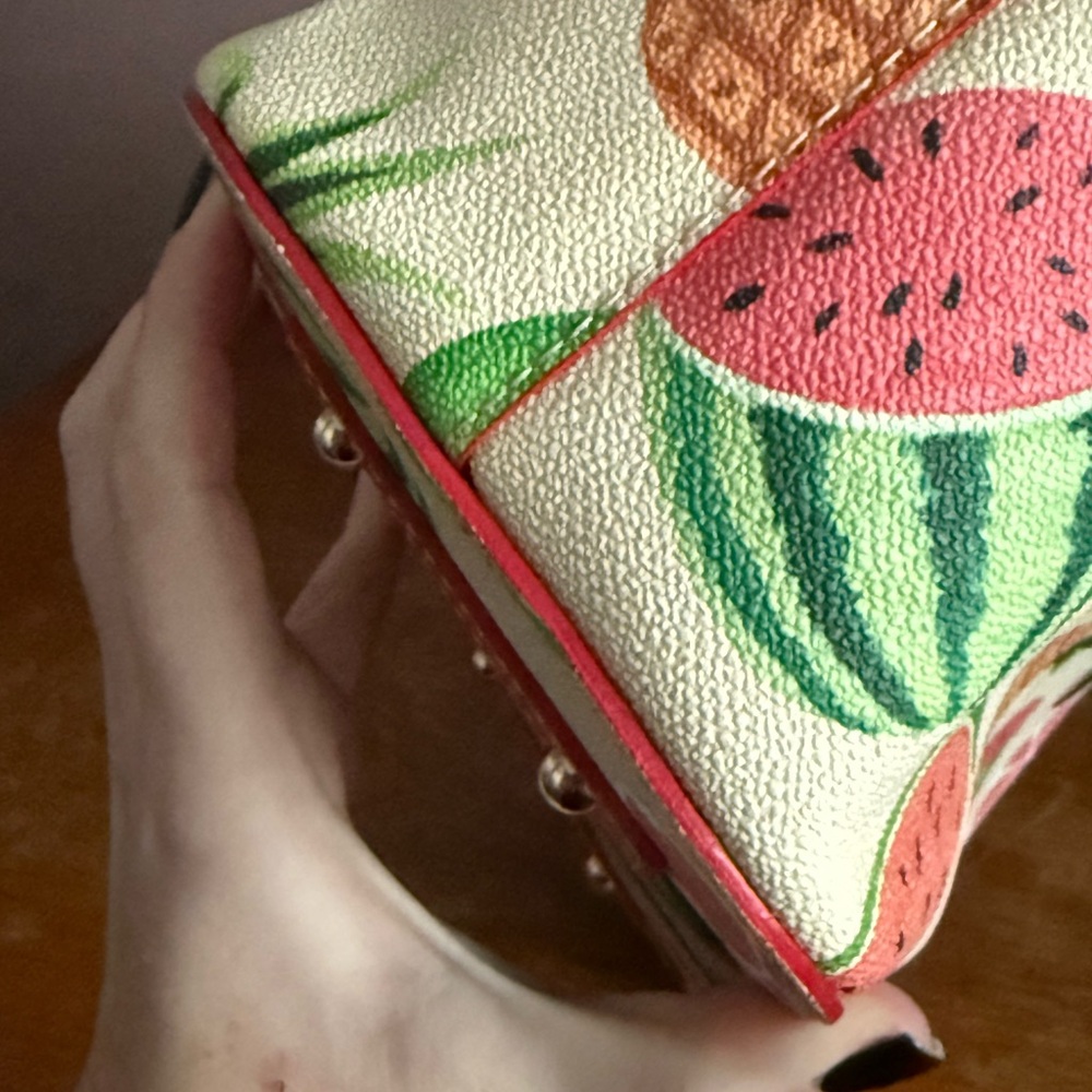 Dooney & Bourke Tropical Fruit - Picture 8 of 13